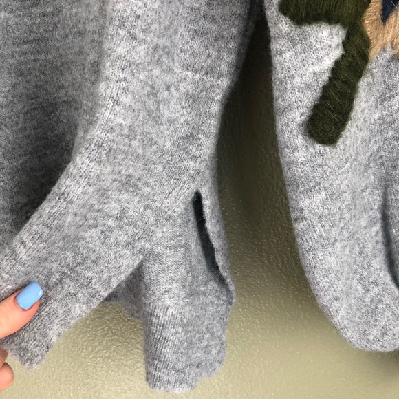 30% Wool Embroidered Floral Sweater - Picture 3 of 7